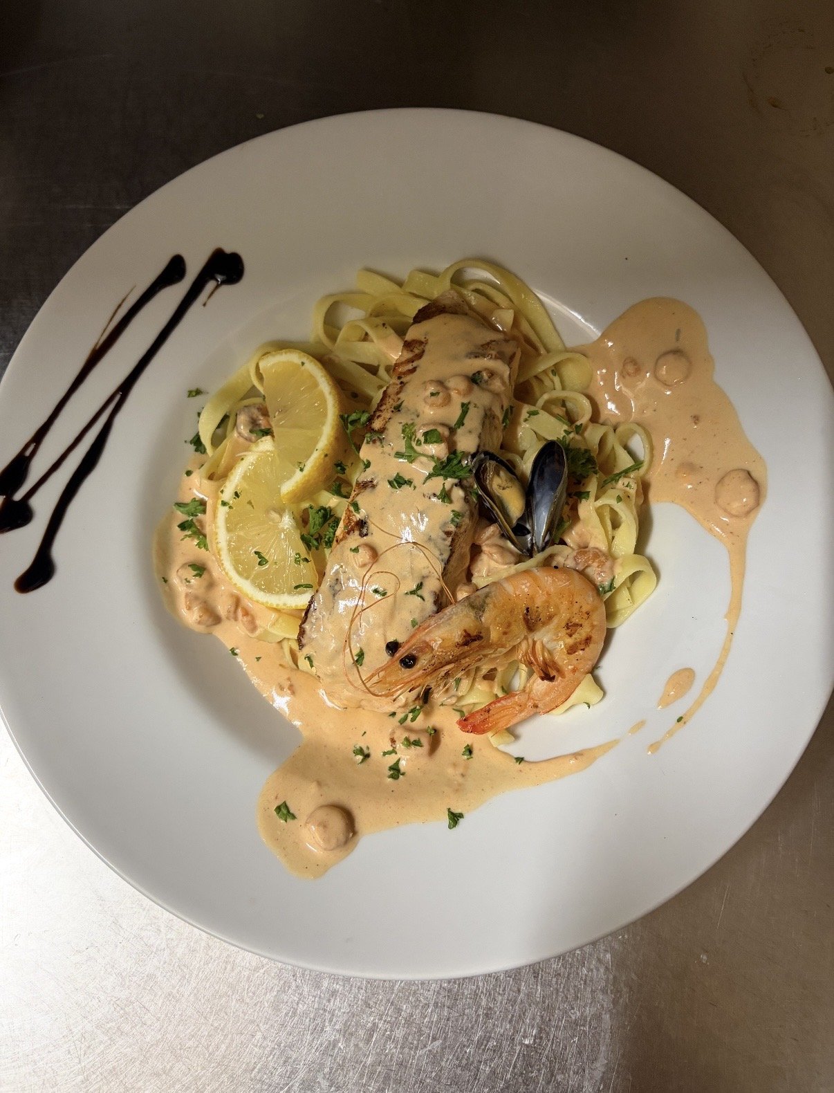 Tagliatelles aux poissons et fruits de mer